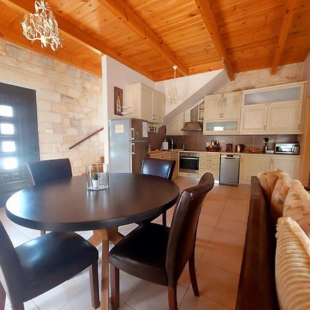 Villa Constancia ستالوس المظهر الخارجي الصورة