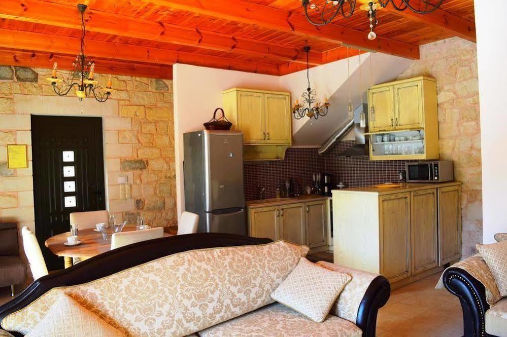 Villa Constancia ستالوس المظهر الخارجي الصورة