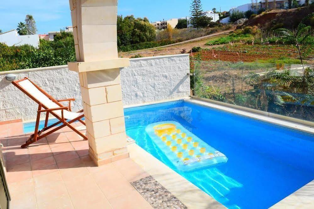 Villa Constancia ستالوس المظهر الخارجي الصورة