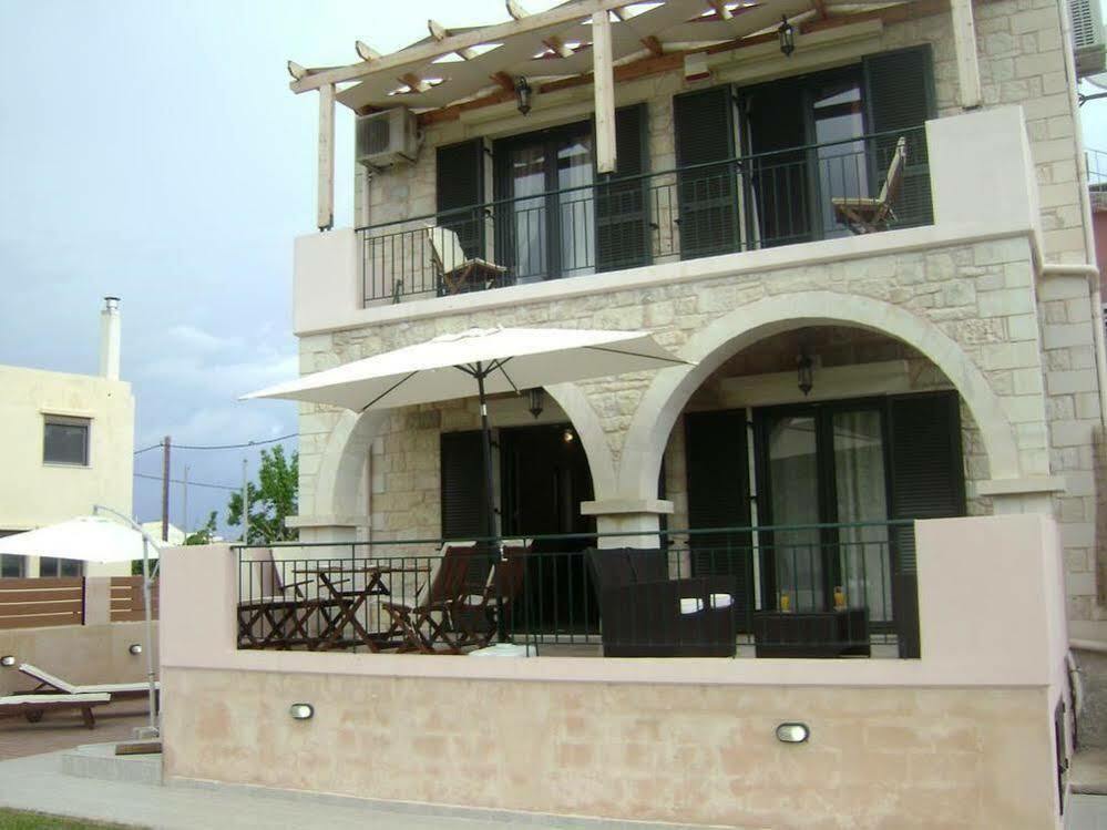 Villa Constancia ستالوس المظهر الخارجي الصورة